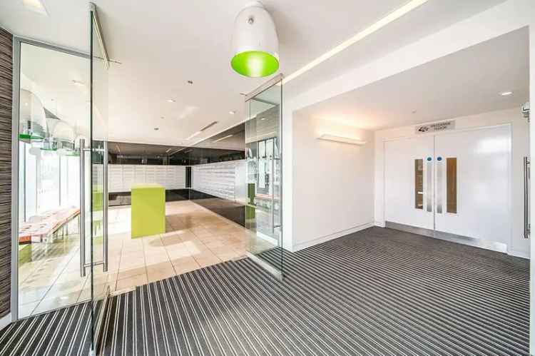 Studio Apartment to Rent Liverpool L1 One Park West