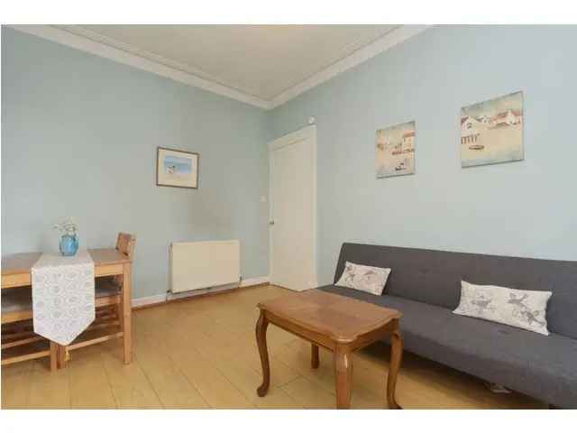 2 bedroom flat  for sale