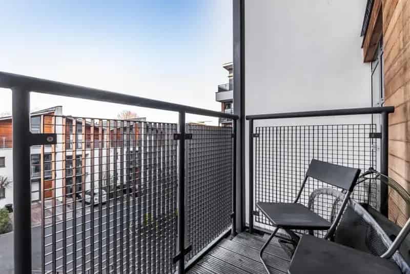 Modern One Bedroom Apartment Whitelands Park Putney