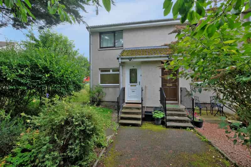 Two Double Bedroom Ground Floor Flat in Peterculter