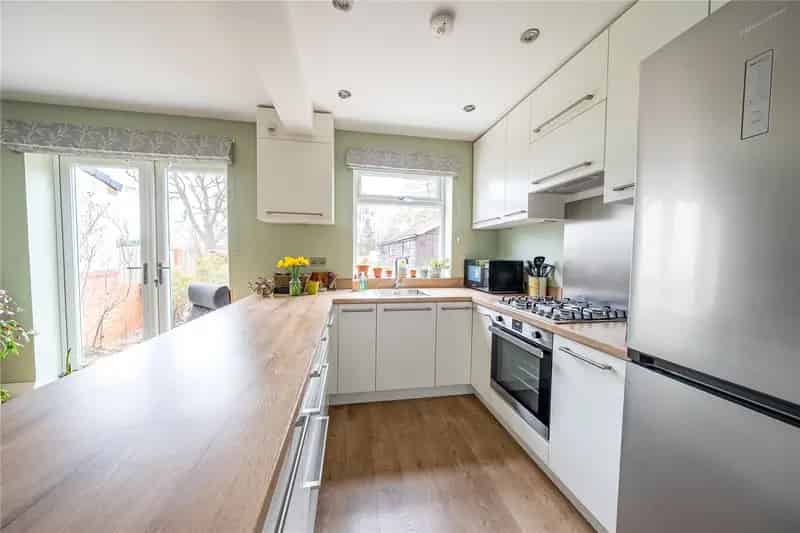 Stunning 3-Bed Home Near Moortown Chapel Allerton