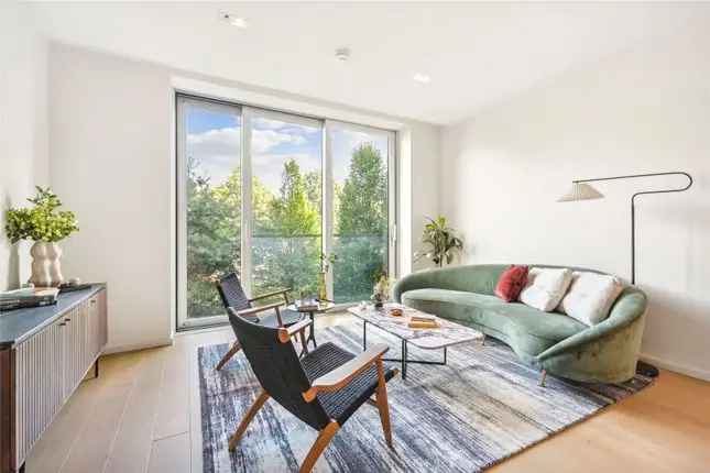 Flat for sale in Lillie Square, London SW6