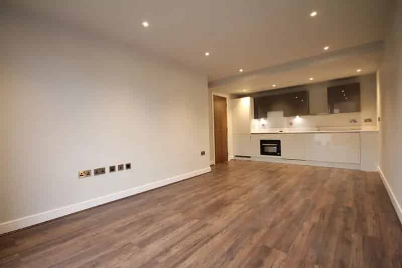 2 Bedroom Flat To Rent Available 04092025