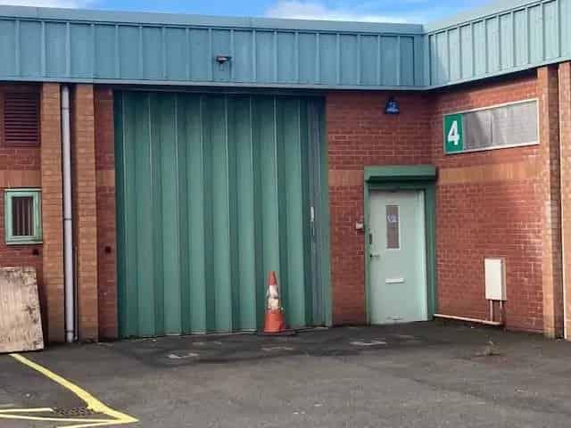 B1 Light Industrial Units For Lease Flexible Terms Parking Available