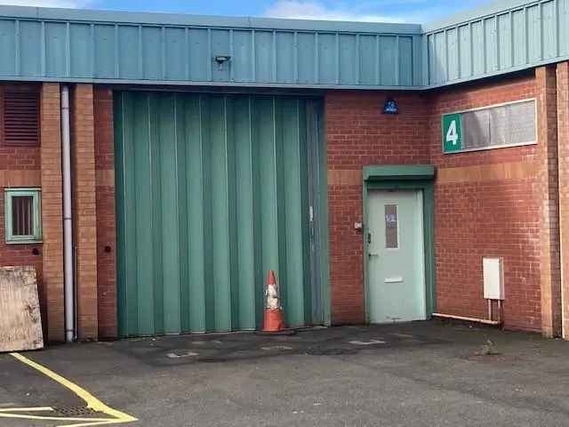 Industrial For Rent in Metropolitan Borough of Solihull, England