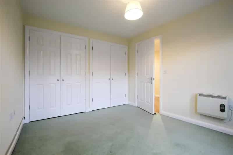 1 Bedroom Flat to Rent Chesterton High Street