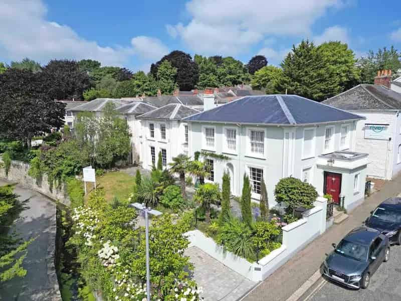 4 Bedroom Grade II Listed Georgian Villa Truro