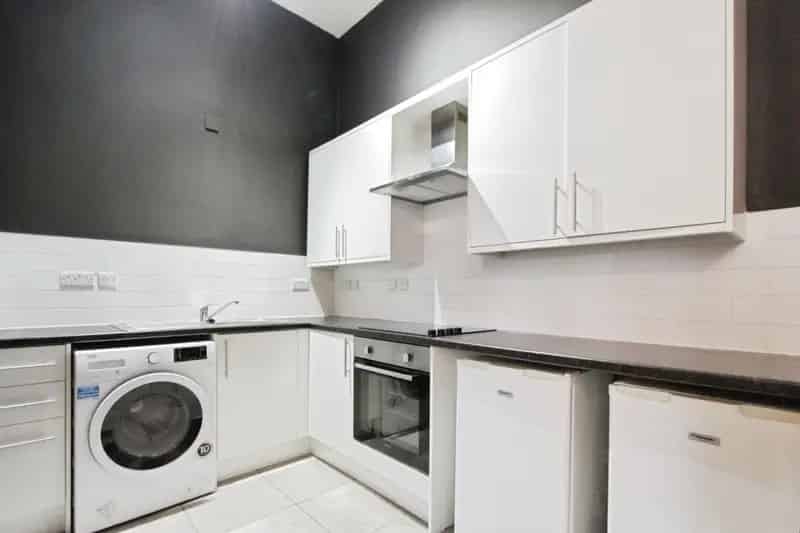 City Centre One-Bedroom Flat To Let