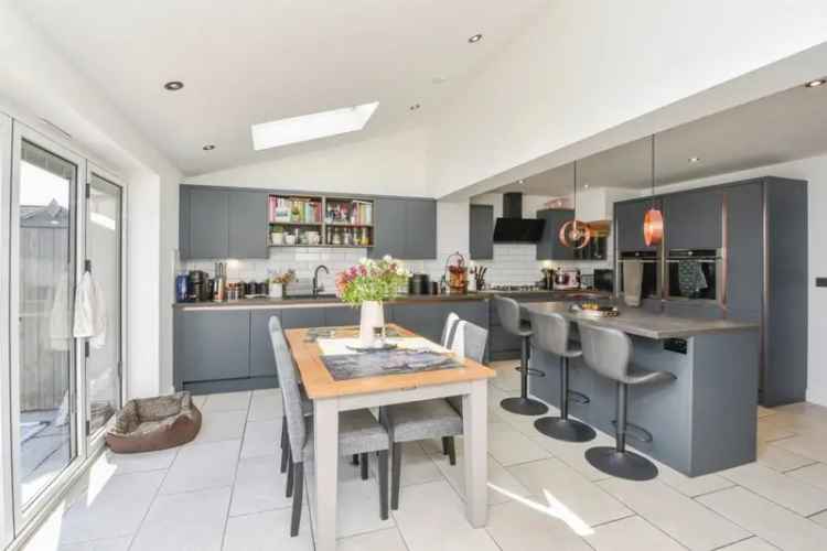 Three Bedroom End Terrace House with Extended Kitchen Diner Near Schools