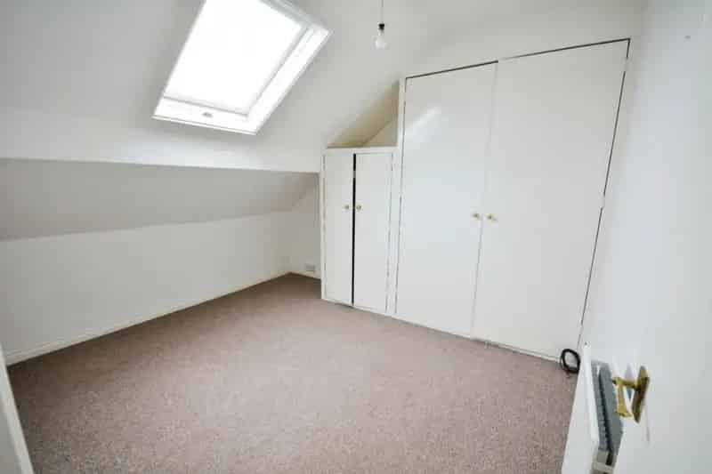 2 Bed House For Sale in Toronto
