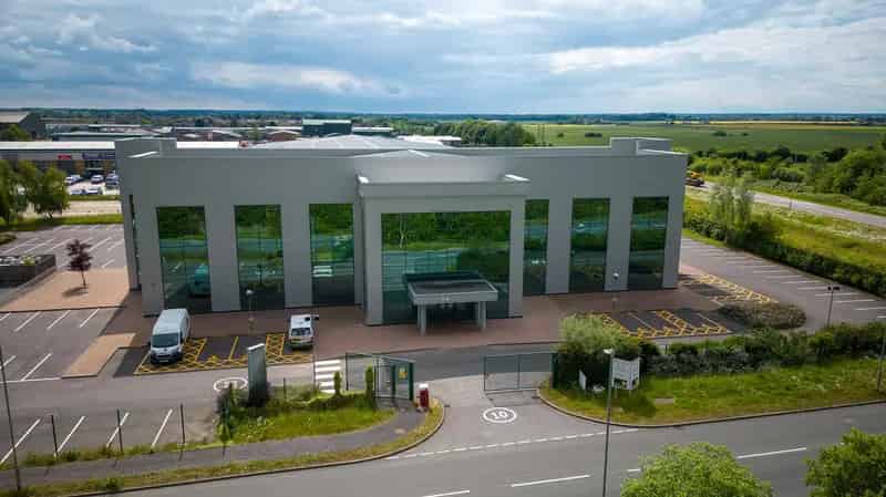 Modern Self Contained Offices to Let