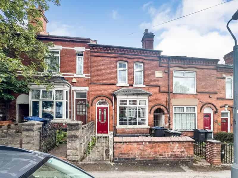 3 Bedroom Terraced House For Sale At Auction