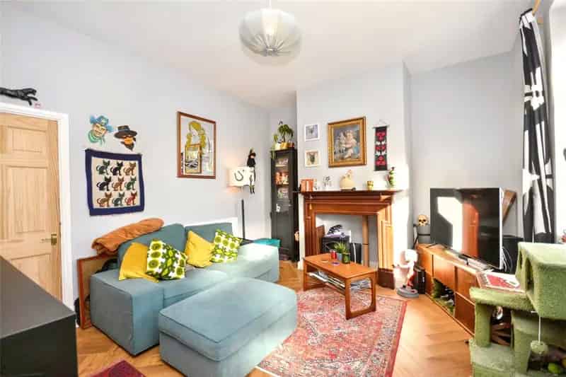 Pudsey 2 Bed Terrace House First Time Buy