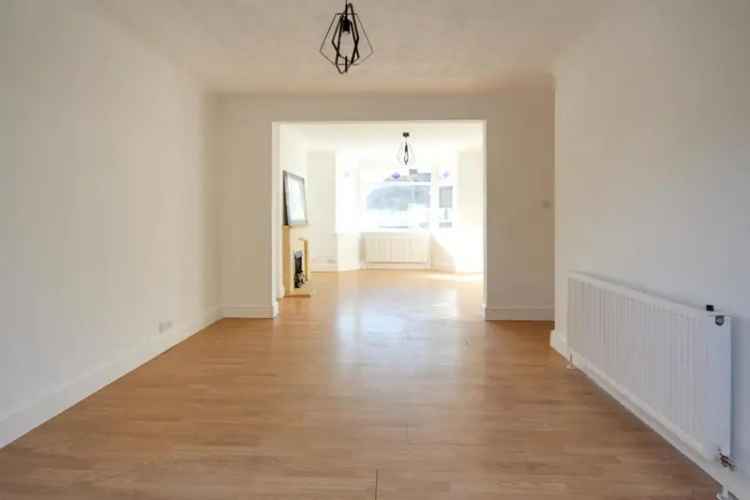 3 Bedroom Semi-Detached House Mayfield Crescent Patcham
