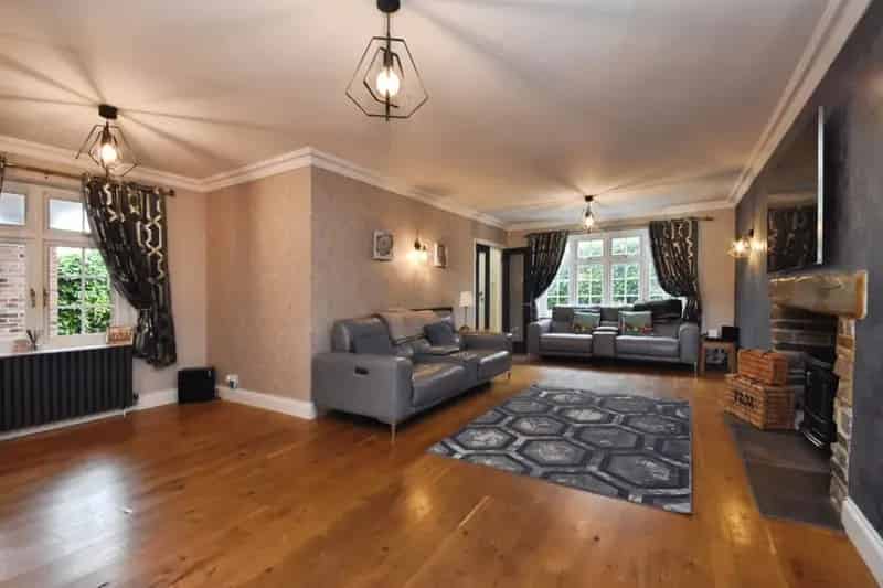 5 Bed Family Home Near Marks Tey Station