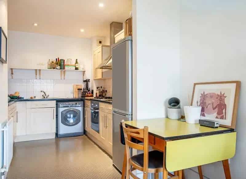 Hackney Warehouse Conversion Apartment Two Double Bedrooms