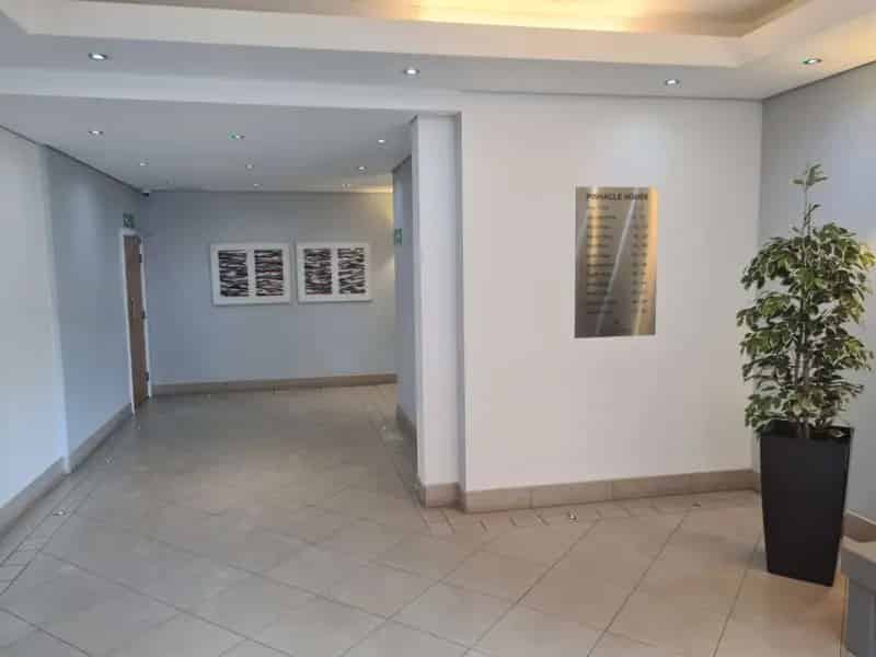 1 Bedroom Flat to Rent in Beaufort Park Near Colindale Tube