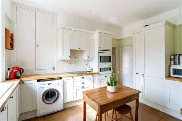 Picturesque Barn Conversion 5 Bed 3 Bath Cotswolds