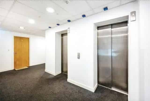 2 Bedroom Furnished Apartment Swansea City Centre Zero Deposit Option