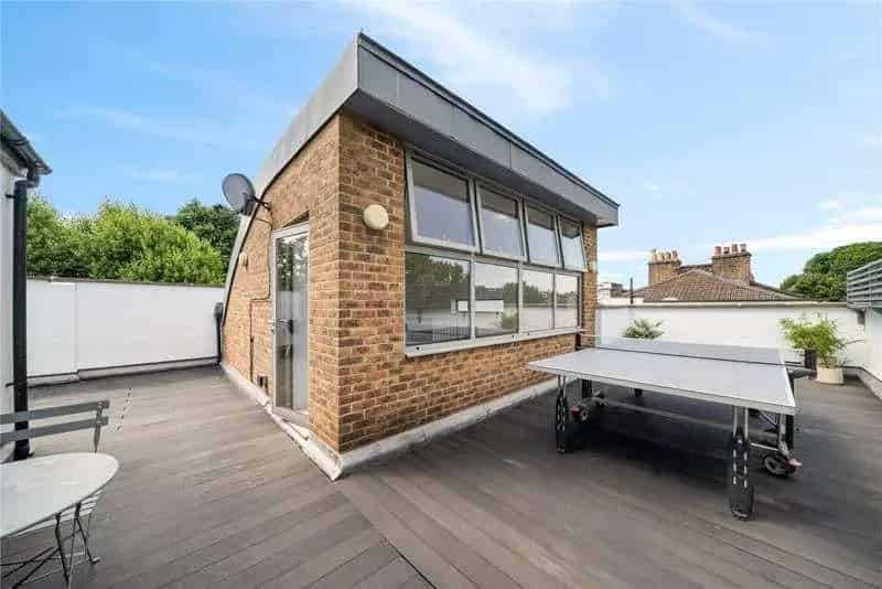 2 Bed Flat for Sale in De Beauvoir, London