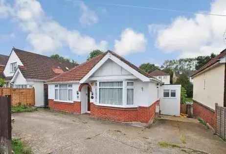 4 Bedroom Detached Chalet Bungalow Southampton