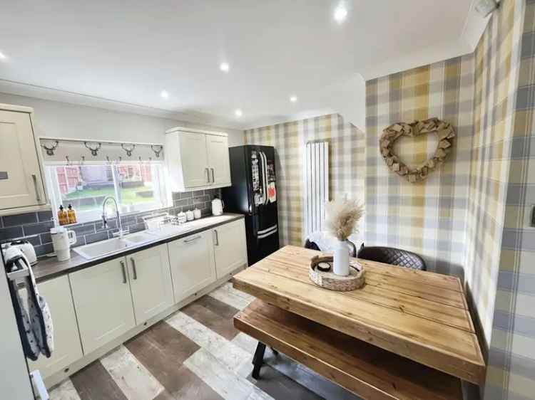 3 Bedroom Semi Detached House for Sale Ossett West Yorkshire