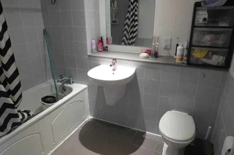 Flat For Rent , Westgate Street, Cardiff, Wales