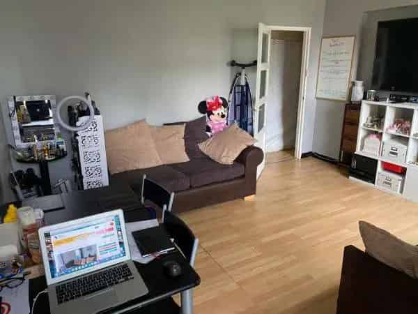 1 Bedroom Flat in Central EC1V - Pet-Friendly with Private Garden