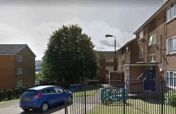 Spacious 1-Bedroom Ground Floor Apartment Near City Centre