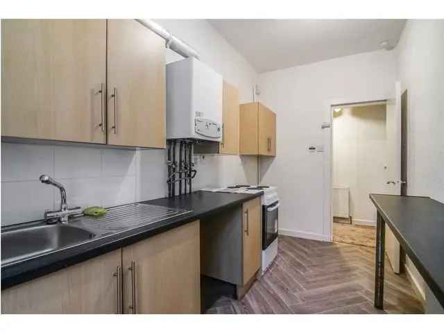 1 Bedroom Flat for Sale South-side