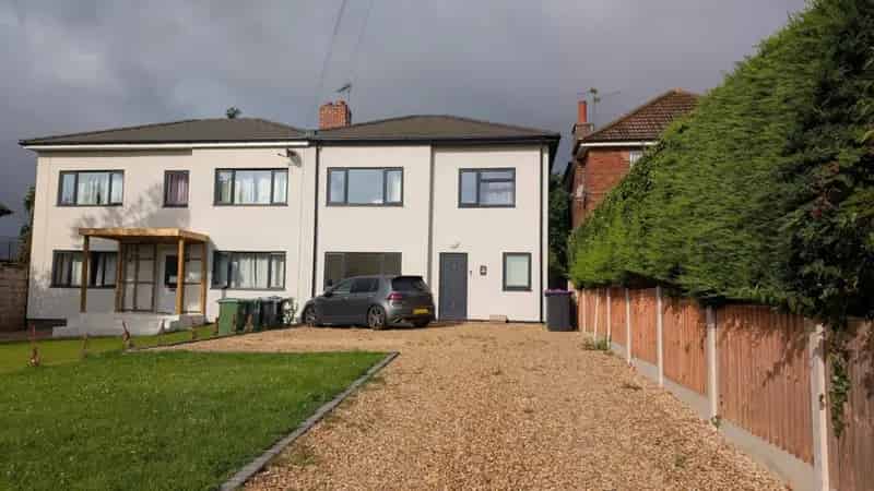 4 Bedroom House For Sale in Barrowby