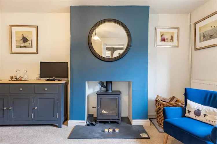 2 Bedroom House for Sale Cotswolds