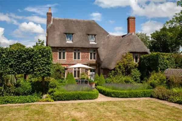 Maslens Farm Grade II Listed Property with Barn and Gardens