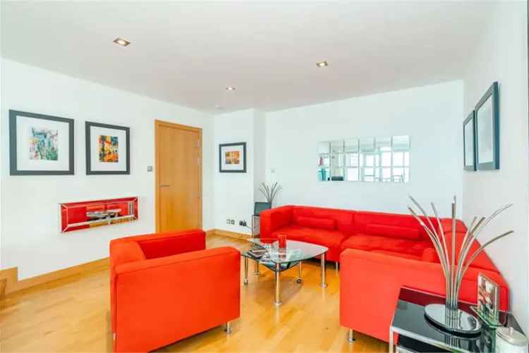 2 Bed Flat - Duplex with 2 Reception Rooms