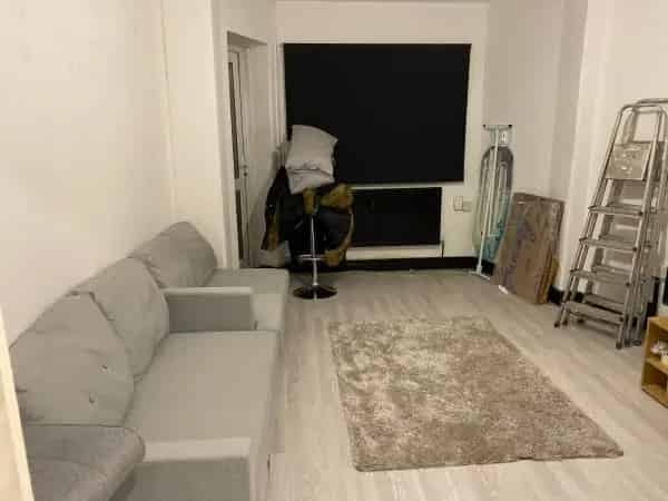 Spacious 1-Bed Flat Near London Bridge with Shard View
