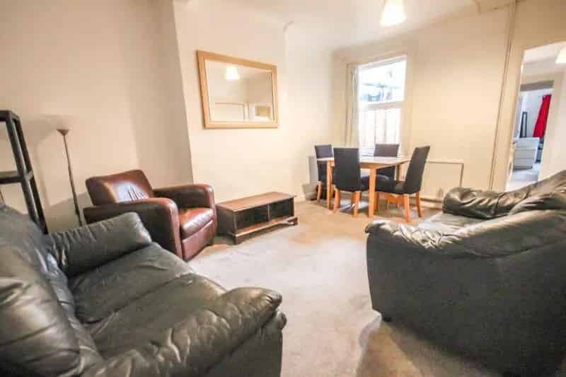 5 Bedroom Student House Winton Bournemouth