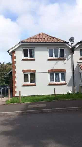 House For Rent in Exeter, England