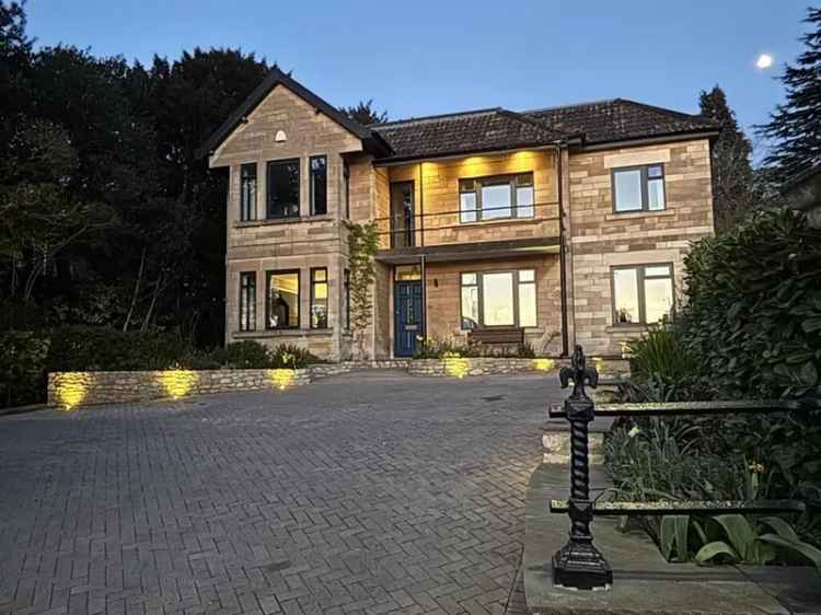 6 Bedroom Detached House for Sale in Hayesfield Park