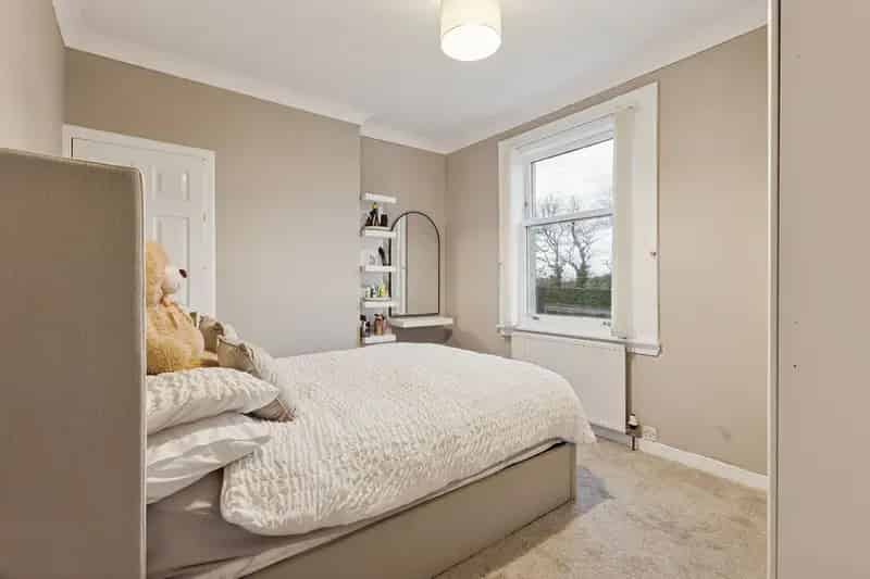 Ground Floor Villa in Musselburgh Near Train Station