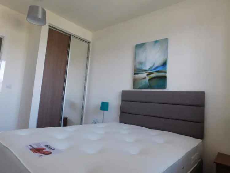 2 Bedroom Apartment Bradford City Centre - Fully Furnished