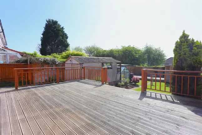 3 Bed Semi-Detached House for Sale in Sea Mills Bristol