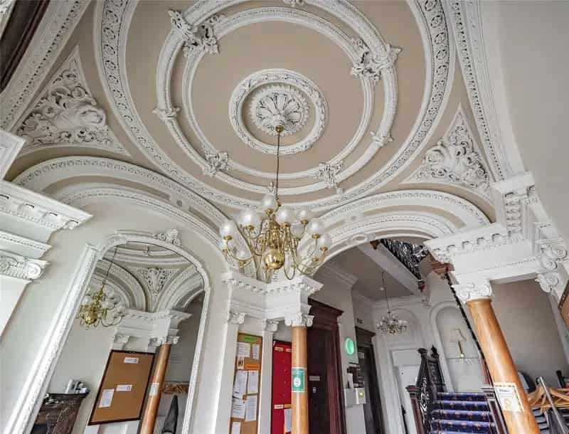 Terraced House for Sale on Byres Road Glasgow