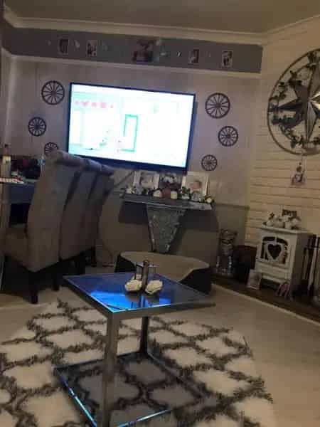 3 Bedroom Flat Ground Floor Private Garden Quiet Estate