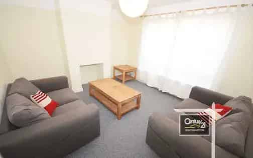 2 rooms flat of 28 m² in Southampton