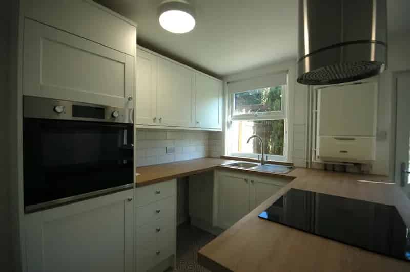 2 bedroom House
 To Rent
