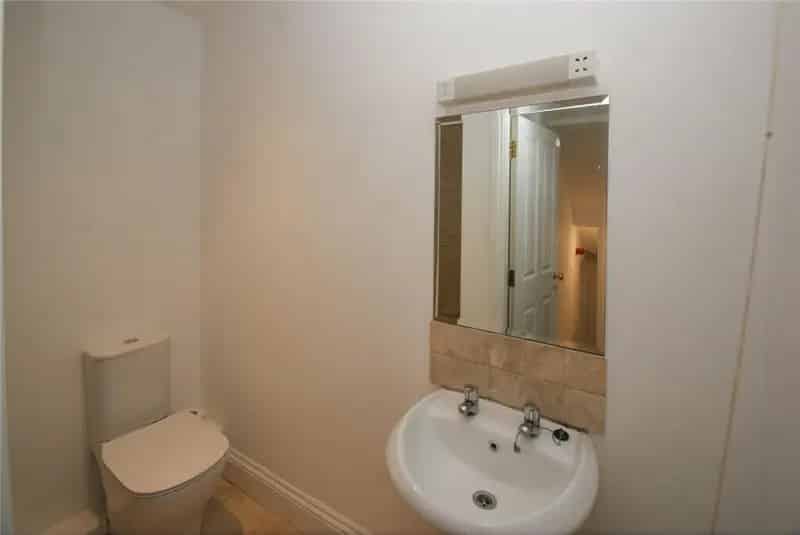 1 Bedroom Apartment Near Gloucester Road