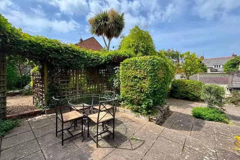 2 Bed Grade II Listed Cottage for Sale in Swanage