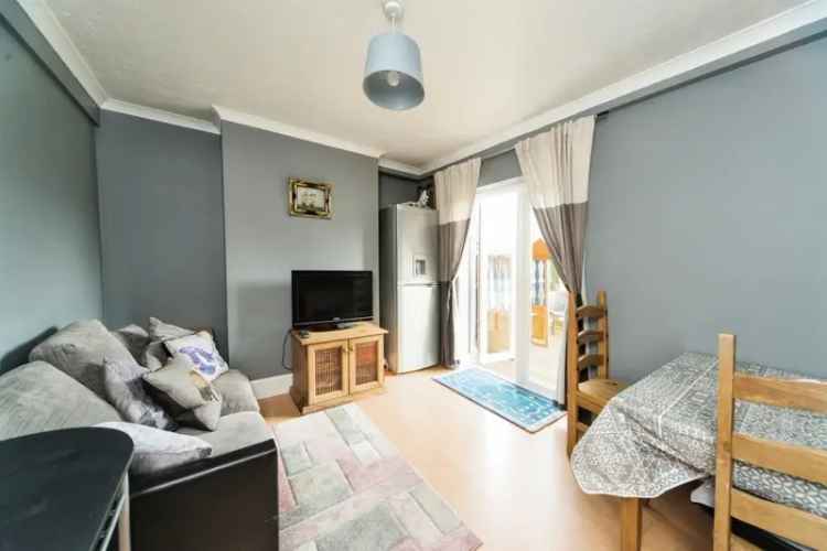 3 Bedroom House St Anthonys Eastbourne 80ft Garden Off Road Parking