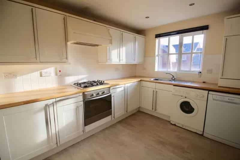 3 bedroom House
 To Rent