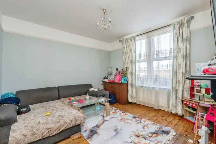 Spacious Home with Loft Conversion Potential Near Amenities